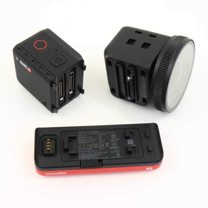 CINAKGP/B [Insta360 ONE R 1-Inch Edition]