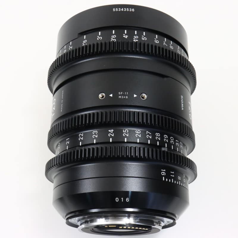 18-35mm T2/EF feet [High Speed Zoom Line 18-35mm T2 EFマウント フィート表示]
