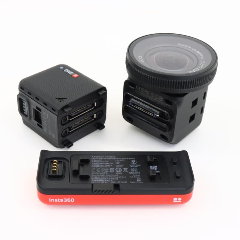 CINAKGP/B [Insta360 ONE R 1-Inch Edition]