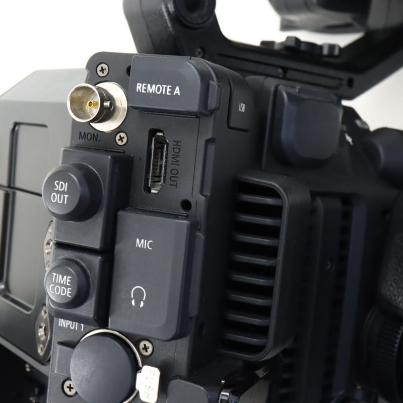 EOS C500 Mark II ボディー