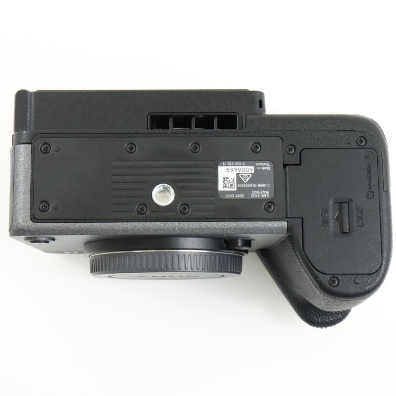ILME-FX30B [プロフェッショナルカムコーダー FX30B ボディ]
