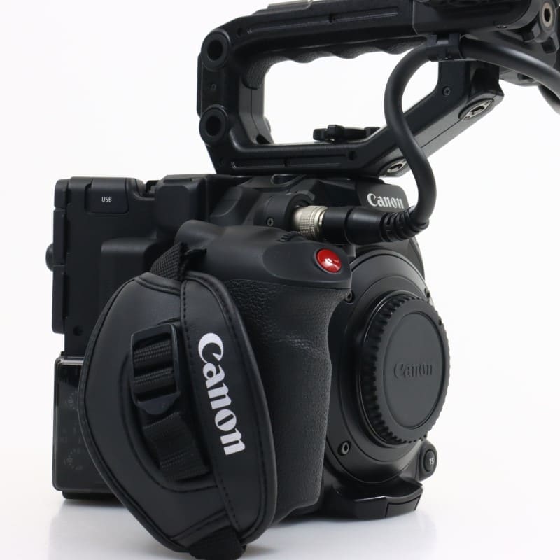 EOS C300 Mark III ボディー