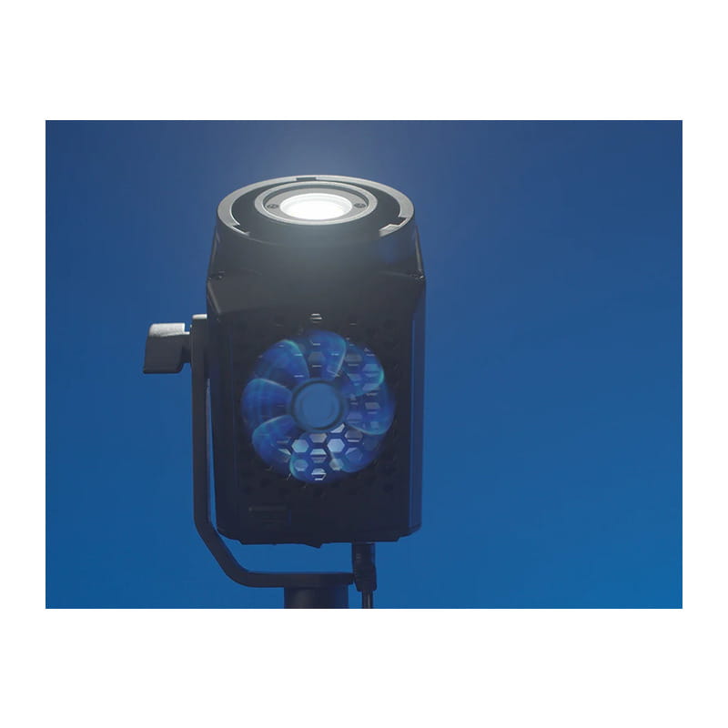 Forza 60C RGBLAC LED スポットライト