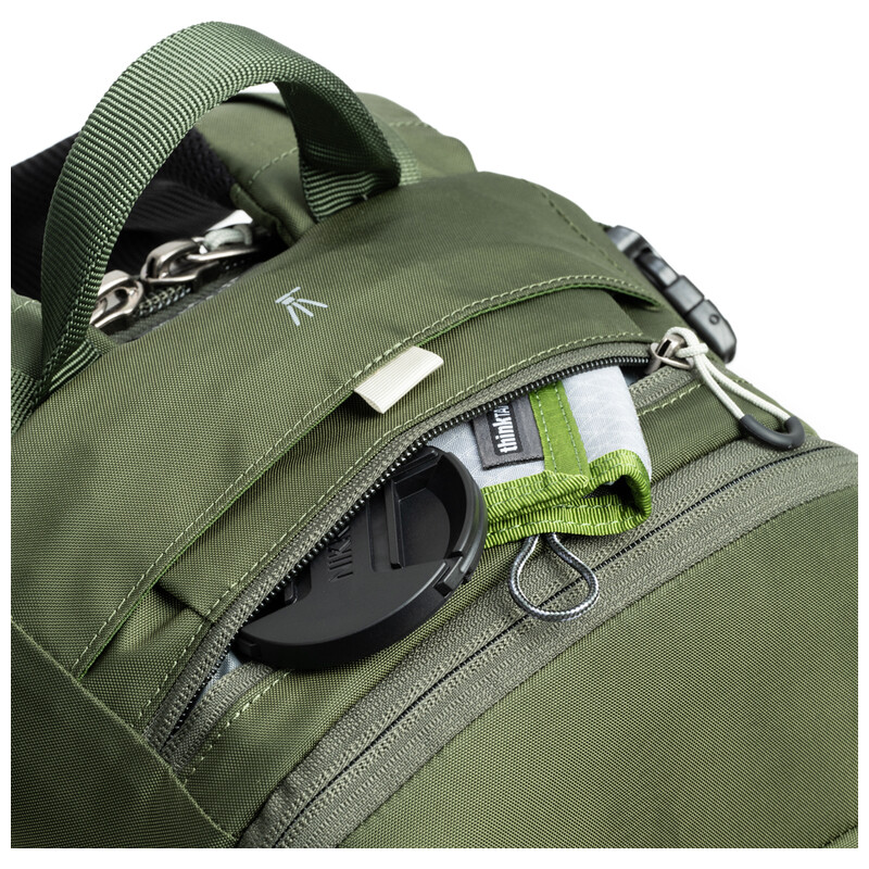 バックライト 18L モンテイングリーン