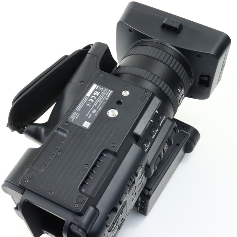 HXR-NX800