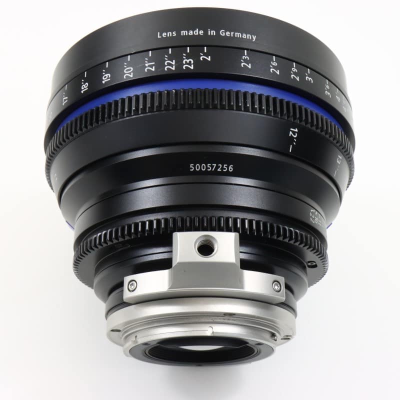 CP.2 15mm/T2.9 EF Feet [Compact Prime CP.2 EFマウント フィート表示]