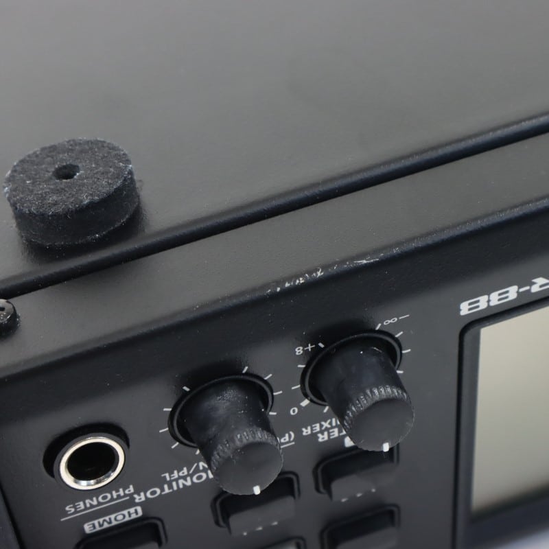 R-88 [8チャンネルポータブルレコーダー]