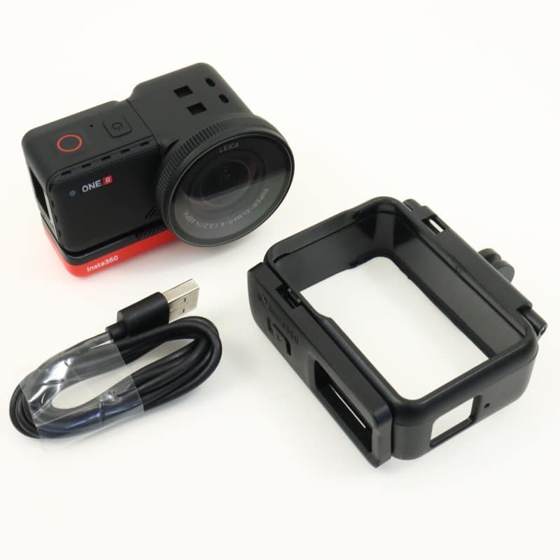 CINAKGP/B [Insta360 ONE R 1-Inch Edition]