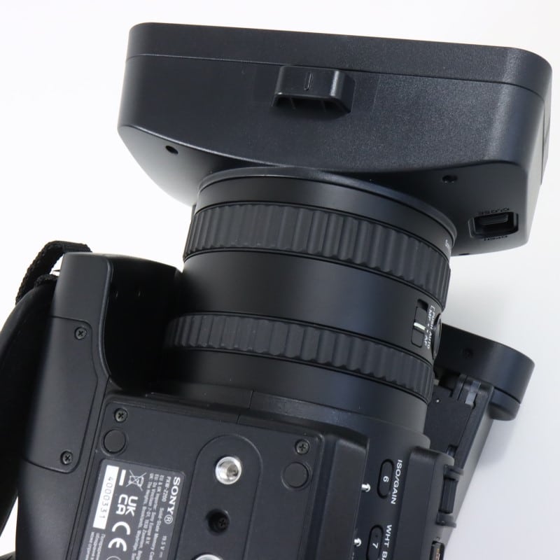 PXW-Z200