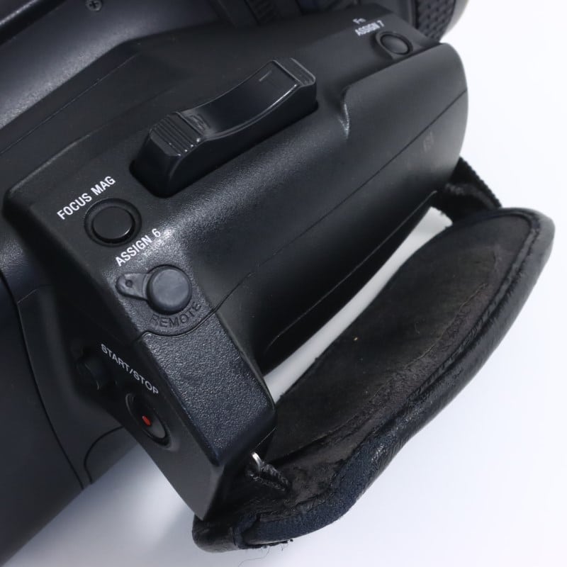HXR-NX5R
