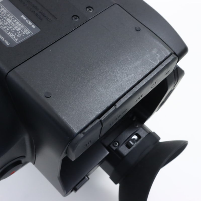 GY-HM200 [4Kメモリーカードカメラレコーダー]