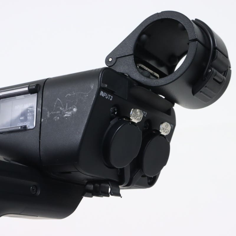 FX30 XLRハンドルユニット同梱モデル ILME-FX30