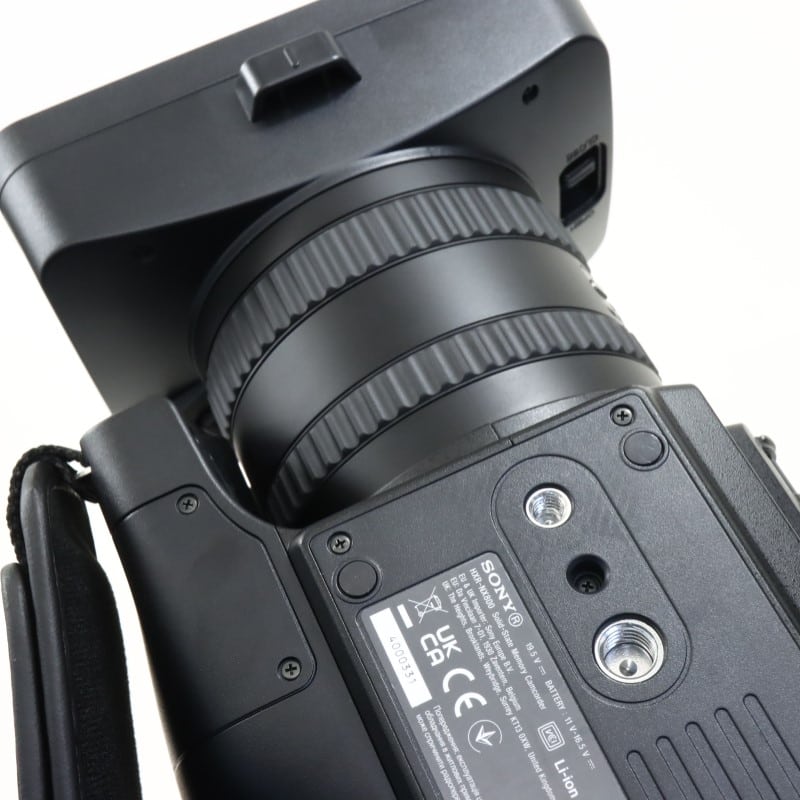HXR-NX800