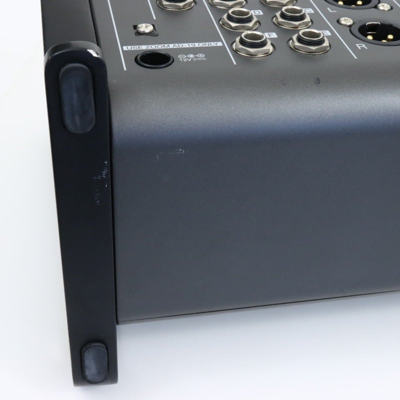 LiveTrak L-20R