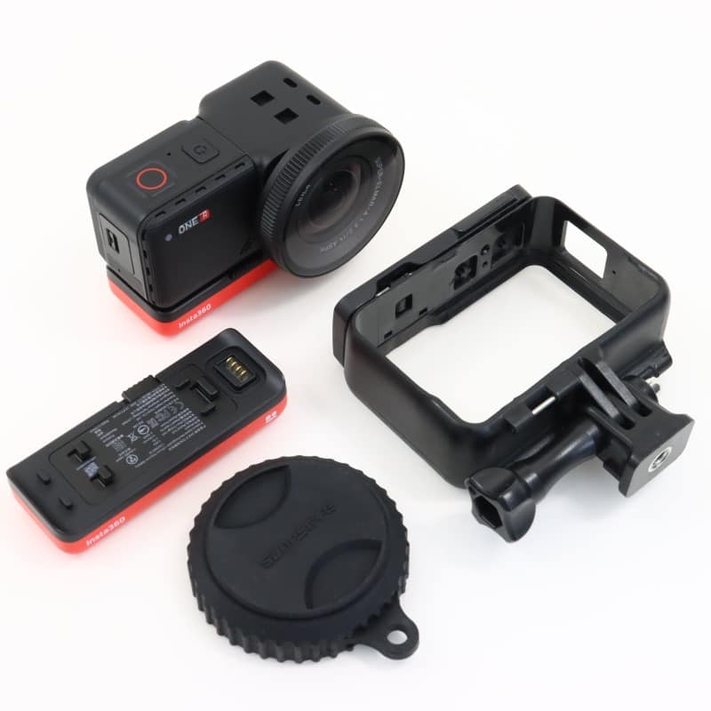 CINAKGP/B [Insta360 ONE R 1-Inch Edition]
