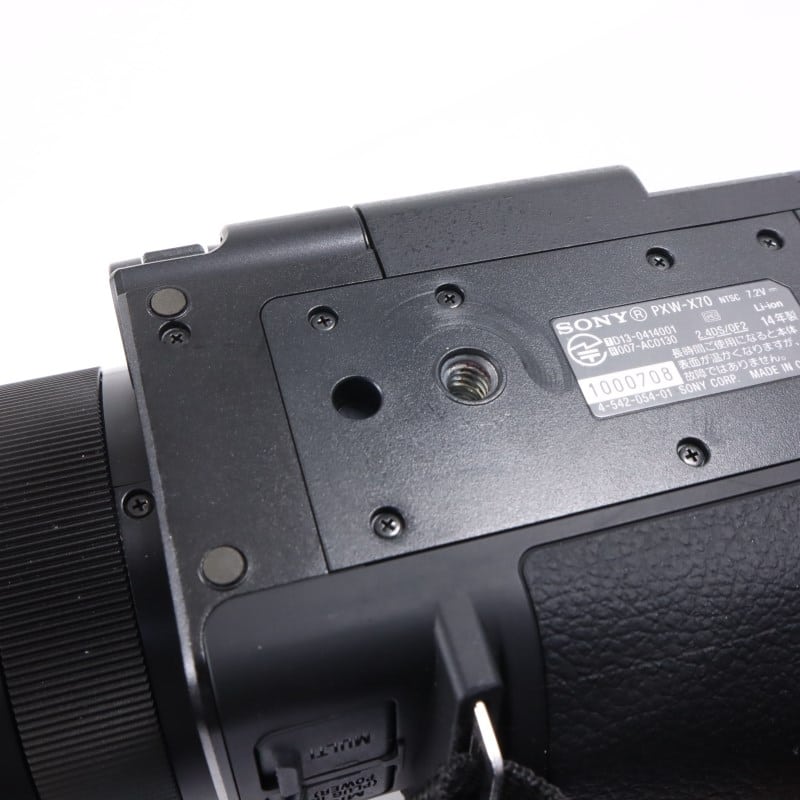 PXW-X70