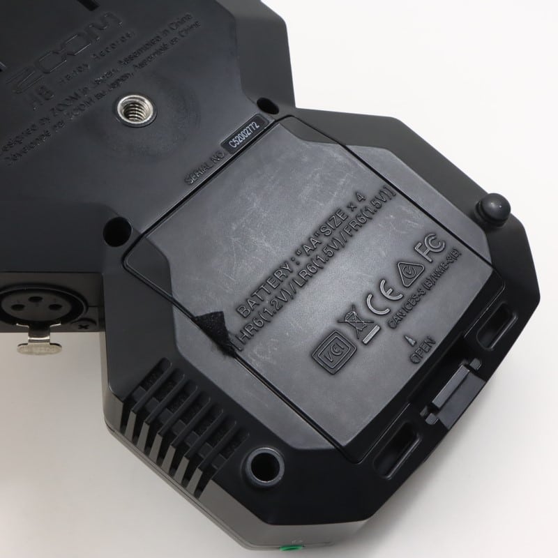 H8 [ハンディレコーダー]