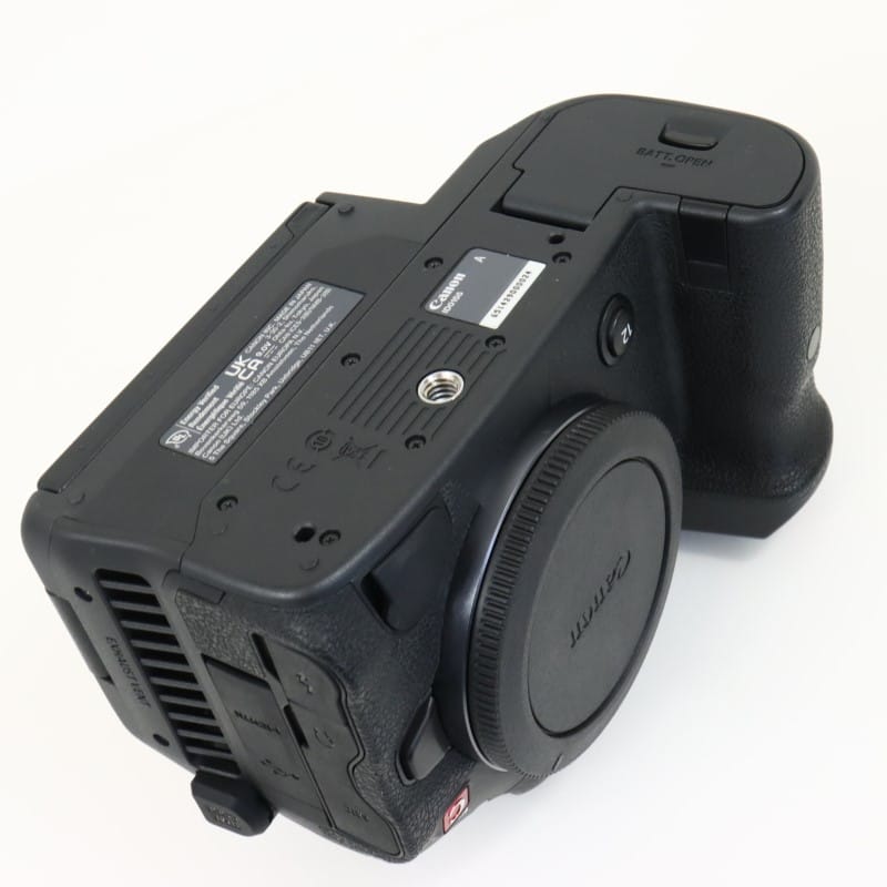 EOS R5 C ボディー