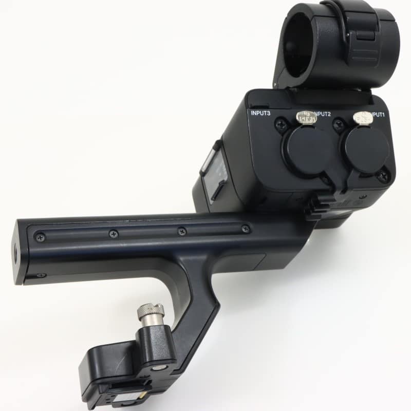 FX30 XLRハンドルユニット同梱モデル ILME-FX30
