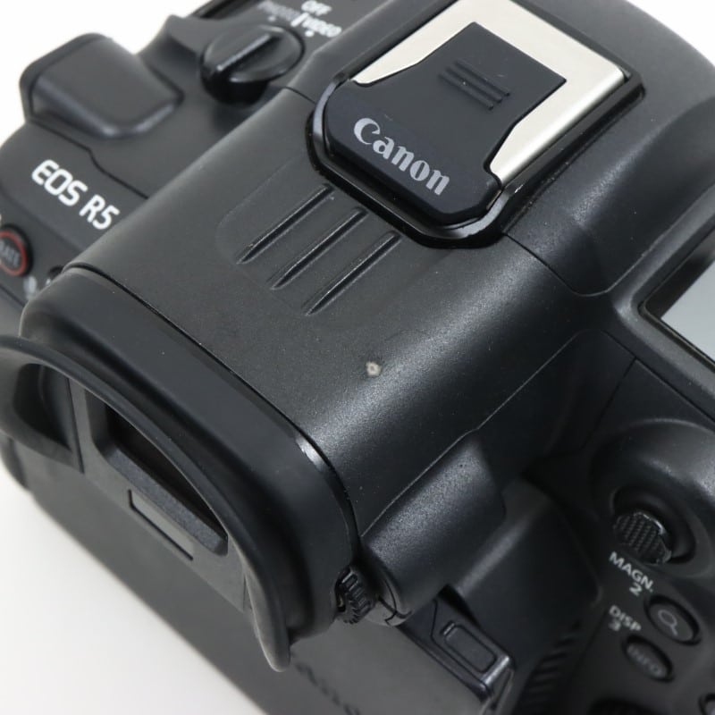 EOS R5 C ボディー