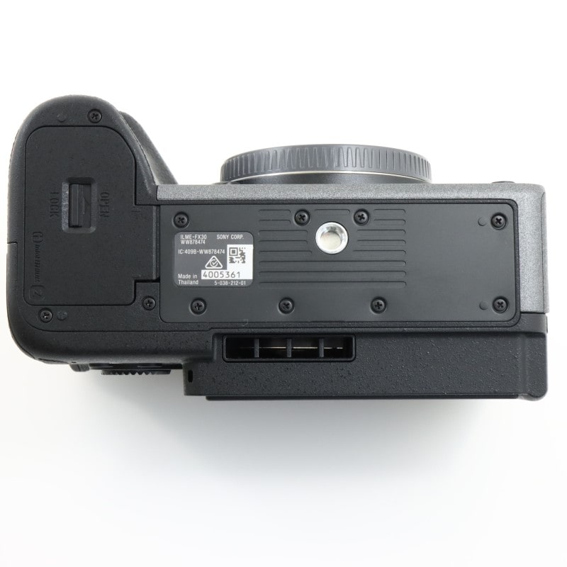 ILME-FX30B [プロフェッショナルカムコーダー FX30B ボディ]