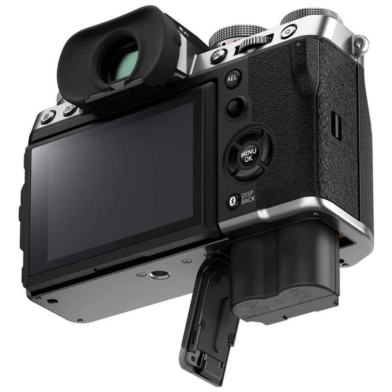 FUJIFILM X-T5 ボディ シルバー 日英二言語モデル