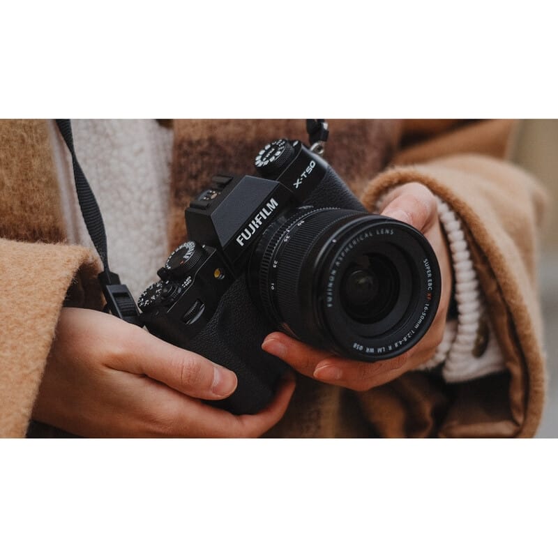 富士フイルム FUJIFILM X-T50 ボディ ブラック 日英二言語モデル