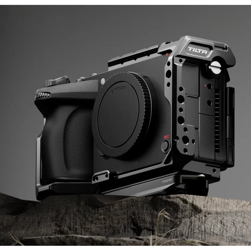 ソニー FX5用 フル/ハーフ対応カメラケージ ブラック TA-T108-FCC-B(2026年8月下旬発売予定)
