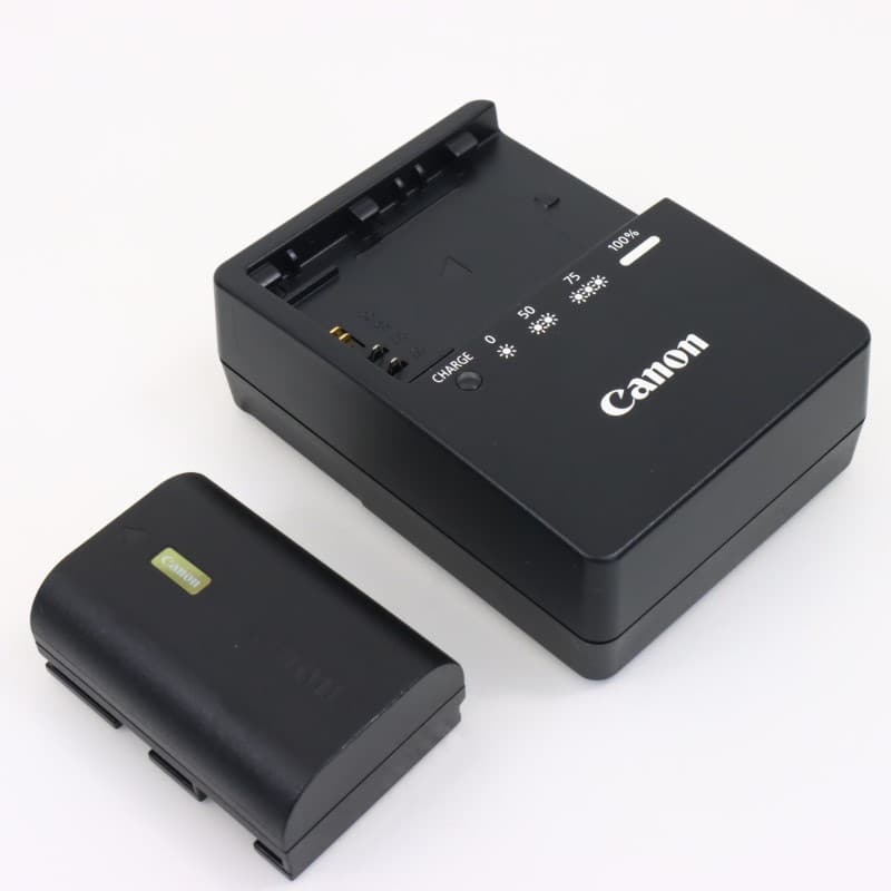 EOS R5 C ボディー
