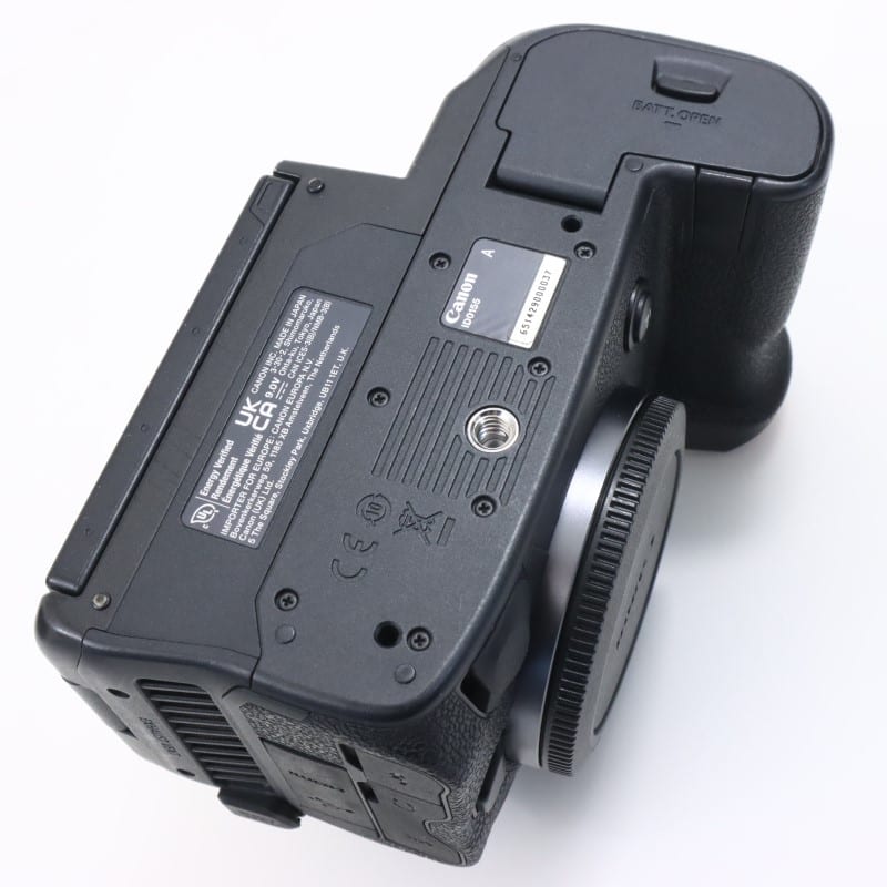 EOS R5 C ボディー