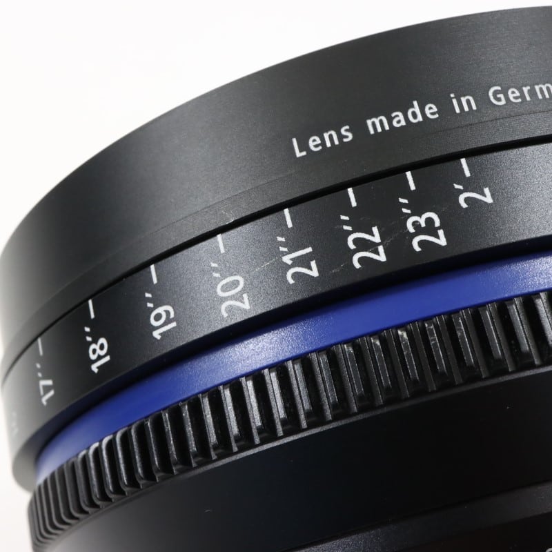 CP.2 15mm/T2.9 EF Feet [Compact Prime CP.2 EFマウント フィート表示]