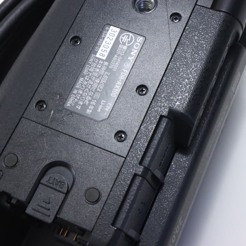 FDR-AX100 FDR-AX100/BC