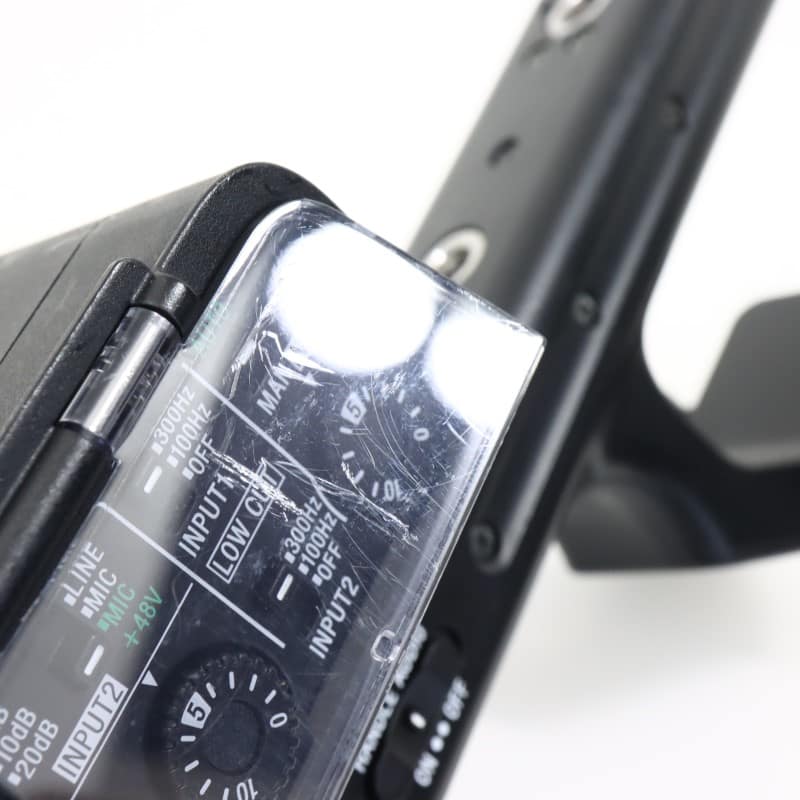 FX30 XLRハンドルユニット同梱モデル ILME-FX30