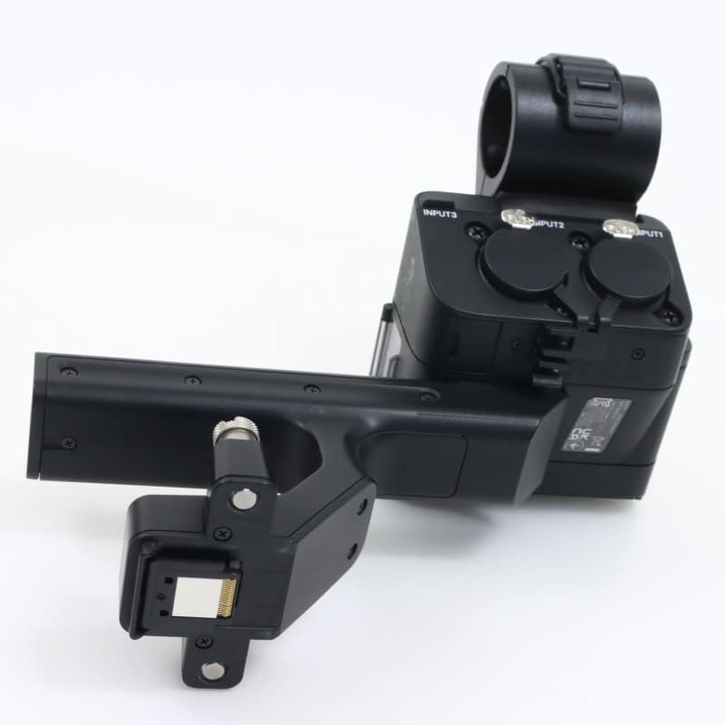 FX30 XLRハンドルユニット同梱モデル ILME-FX30