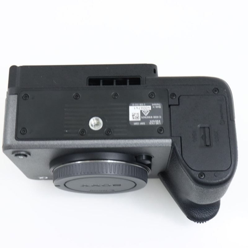 ILME-FX30B [プロフェッショナルカムコーダー FX30B ボディ]