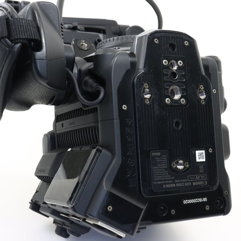 EOS C500 Mark II ボディー