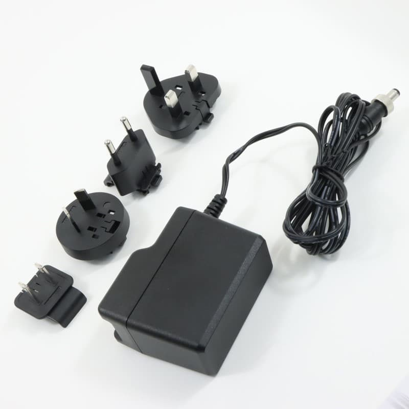 HYPERD/AVIDA12/5HDR [Blackmagic Video Assist 5 12G HDR]