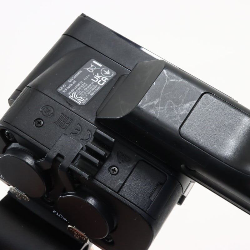FX30 XLRハンドルユニット同梱モデル ILME-FX30