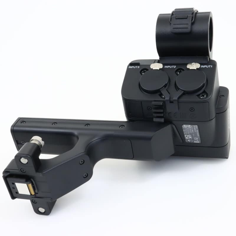 FX30 XLRハンドルユニット同梱モデル ILME-FX30