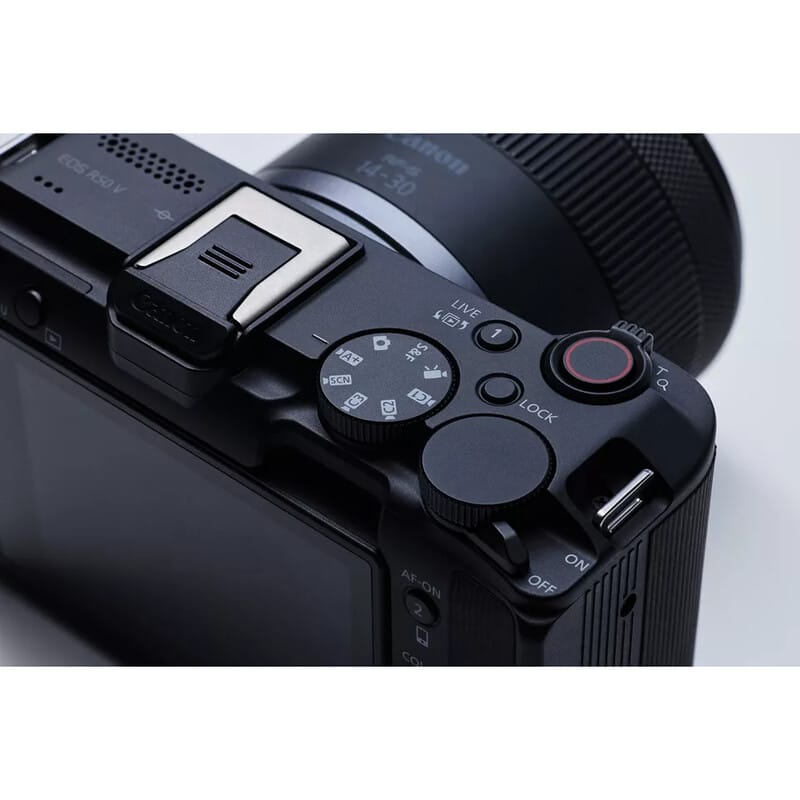 EOS R50 V ボディー（2025年5月下旬発売予定）