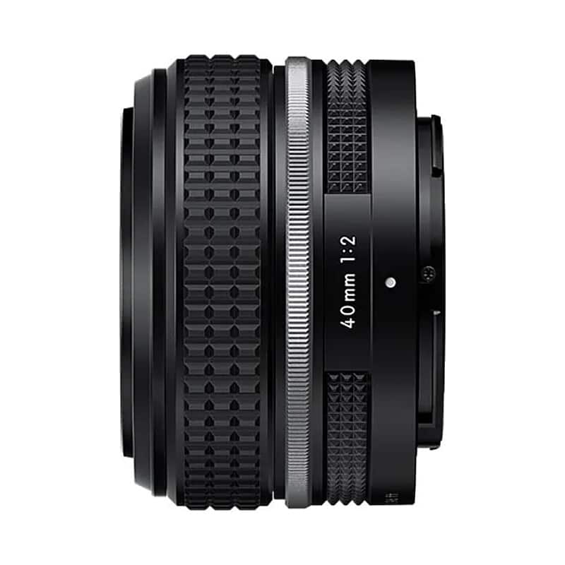 Zf 40mm f/2(SE)レンズキット（シルバー）（2025年9月26日発売予定）