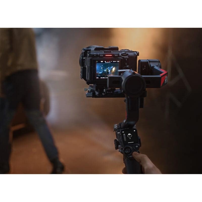 DJI DJI RS 4 Proコンボ (2026) 新品｜フジヤカメラ