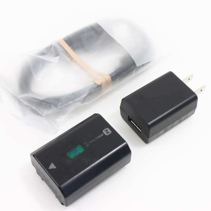 FX30 XLRハンドルユニット同梱モデル ILME-FX30