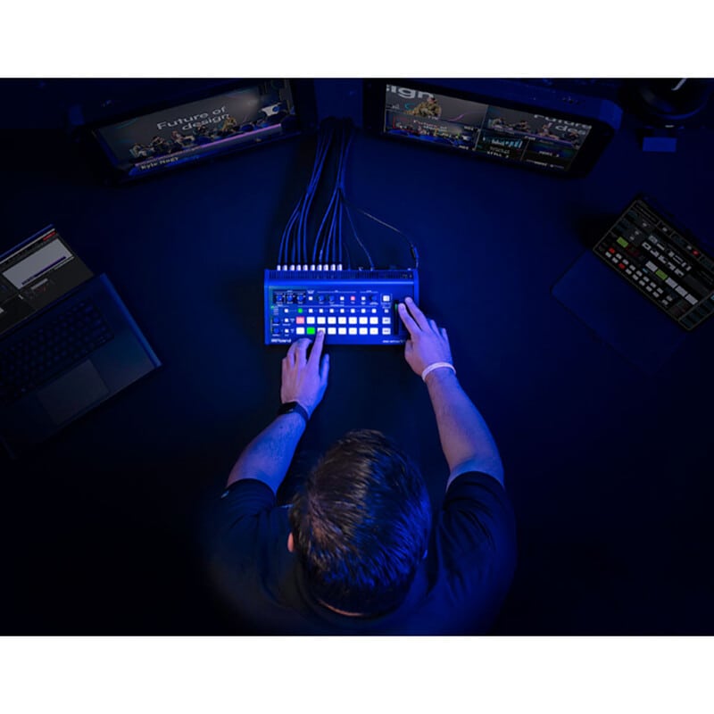 V-1-4K(2026年6月25日発売予定)