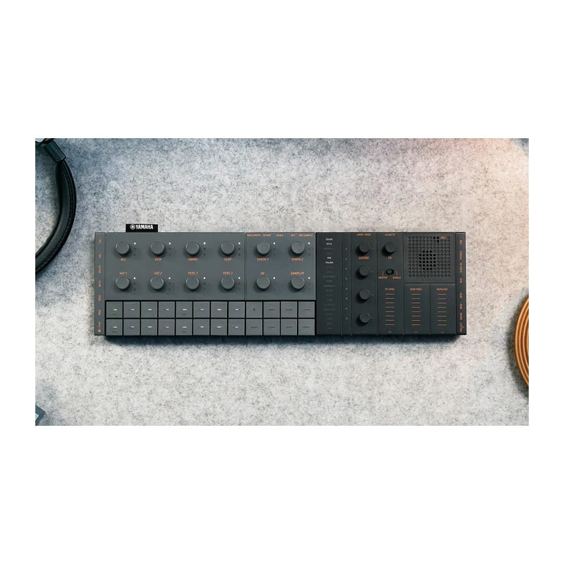 SEQTRAK BLACK ミュージックプロダクションスタジオ