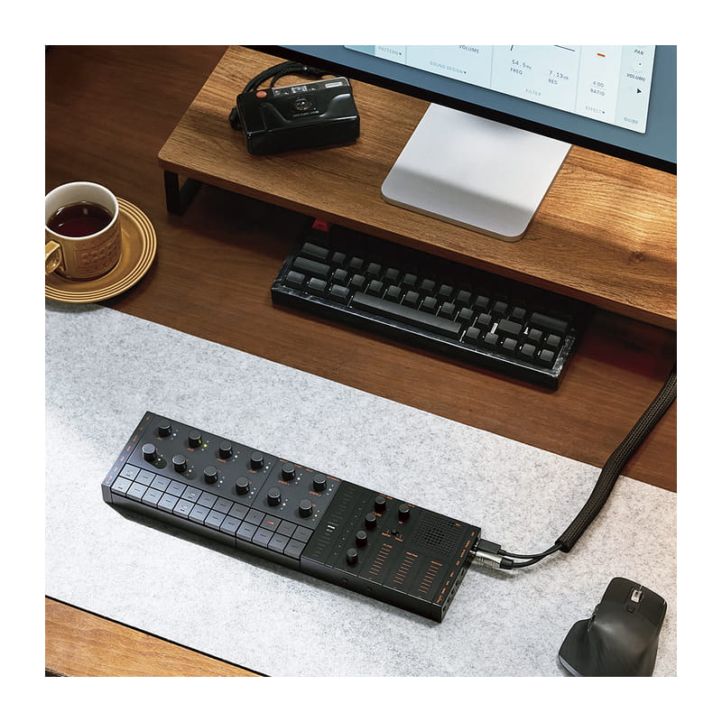 SEQTRAK BLACK ミュージックプロダクションスタジオ