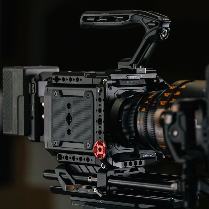 Camera Cage for Blackmagic PYXIS 6K Pro Kit - V Mount ES-T21-B-V