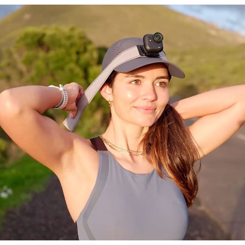 Insta360 GO Ultra ミッドナイトブラック CINSABEA-GO Ultra02