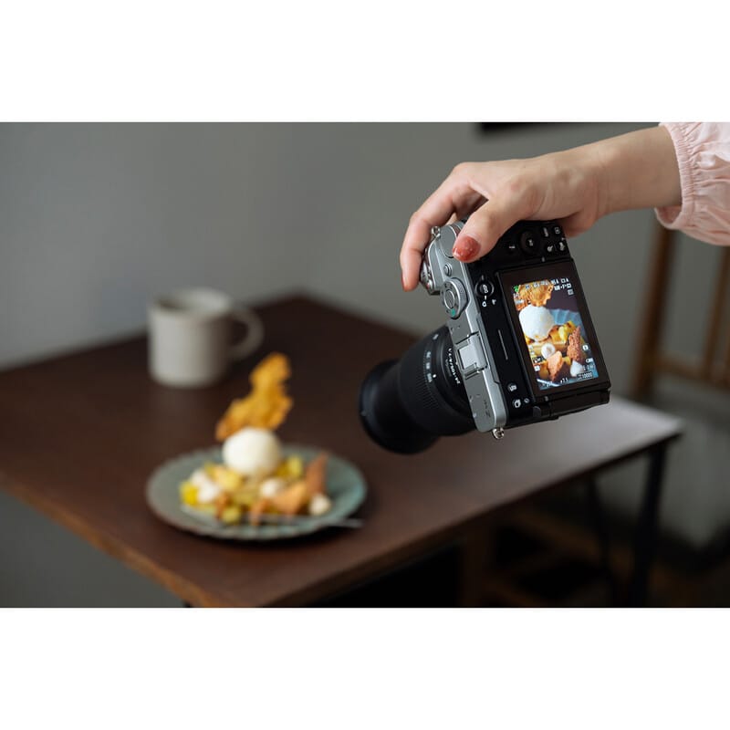 Nikon Z5IIC シルバー 新品｜フジヤカメラ