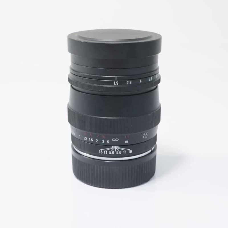 ULTRON 75mm F1.9 MC VM